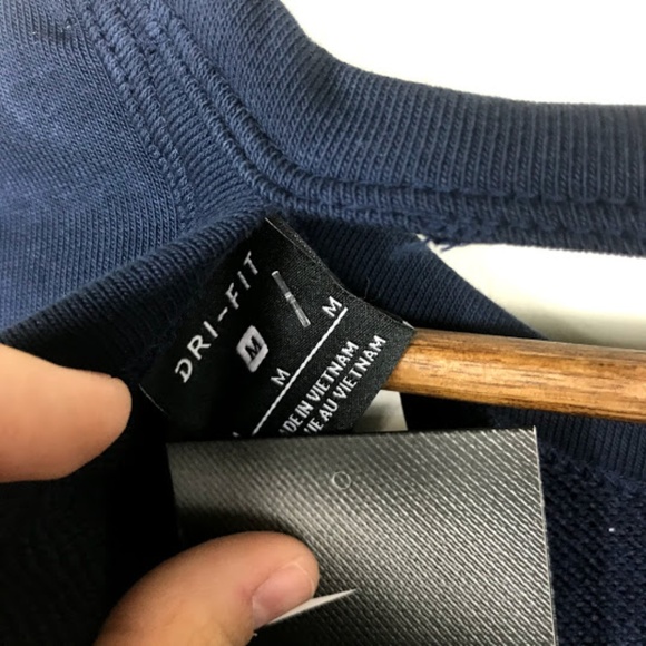 Nike Blue Open Back Crew neck Sweater NWT Medium - Picture 6 of 8
